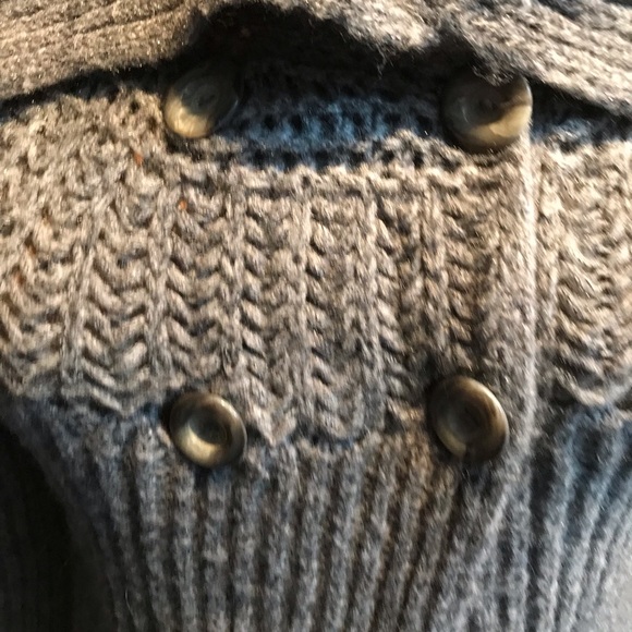 Hugo Boss 3/4 length cardigan - Picture 2 of 5